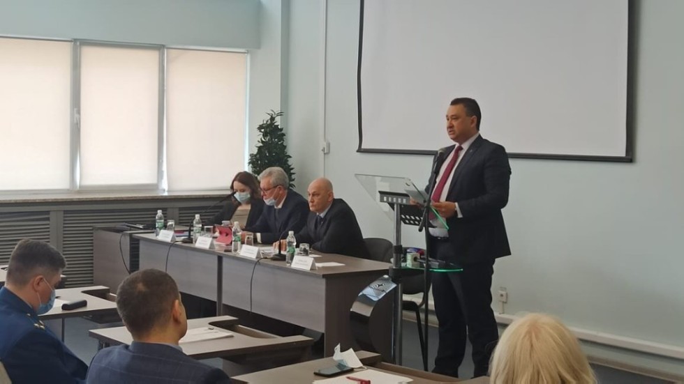 Обучение студентов основам антикоррупционной политики обсудили в КФУ Обучение студентов основам антикоррупционной политики обсудили в КФУ