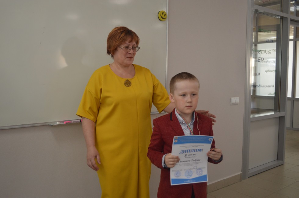 ����� ��������� ���� ������������� 