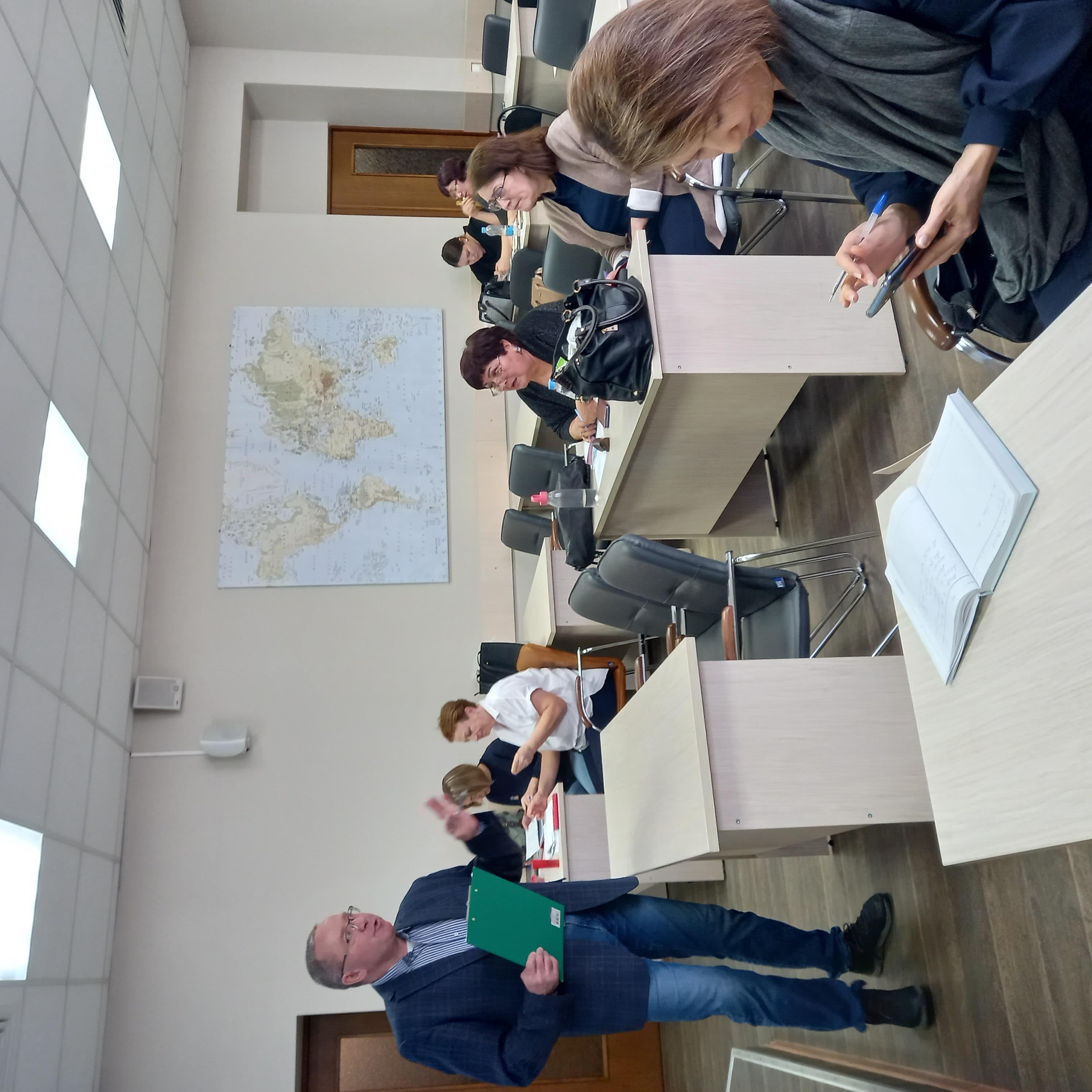 Курсы повышения квалификации по подготовке к ЕГЭ по предмету 'Английский язык' Курсы повышения квалификации по подготовке к ЕГЭ по предмету 'Английский язык'