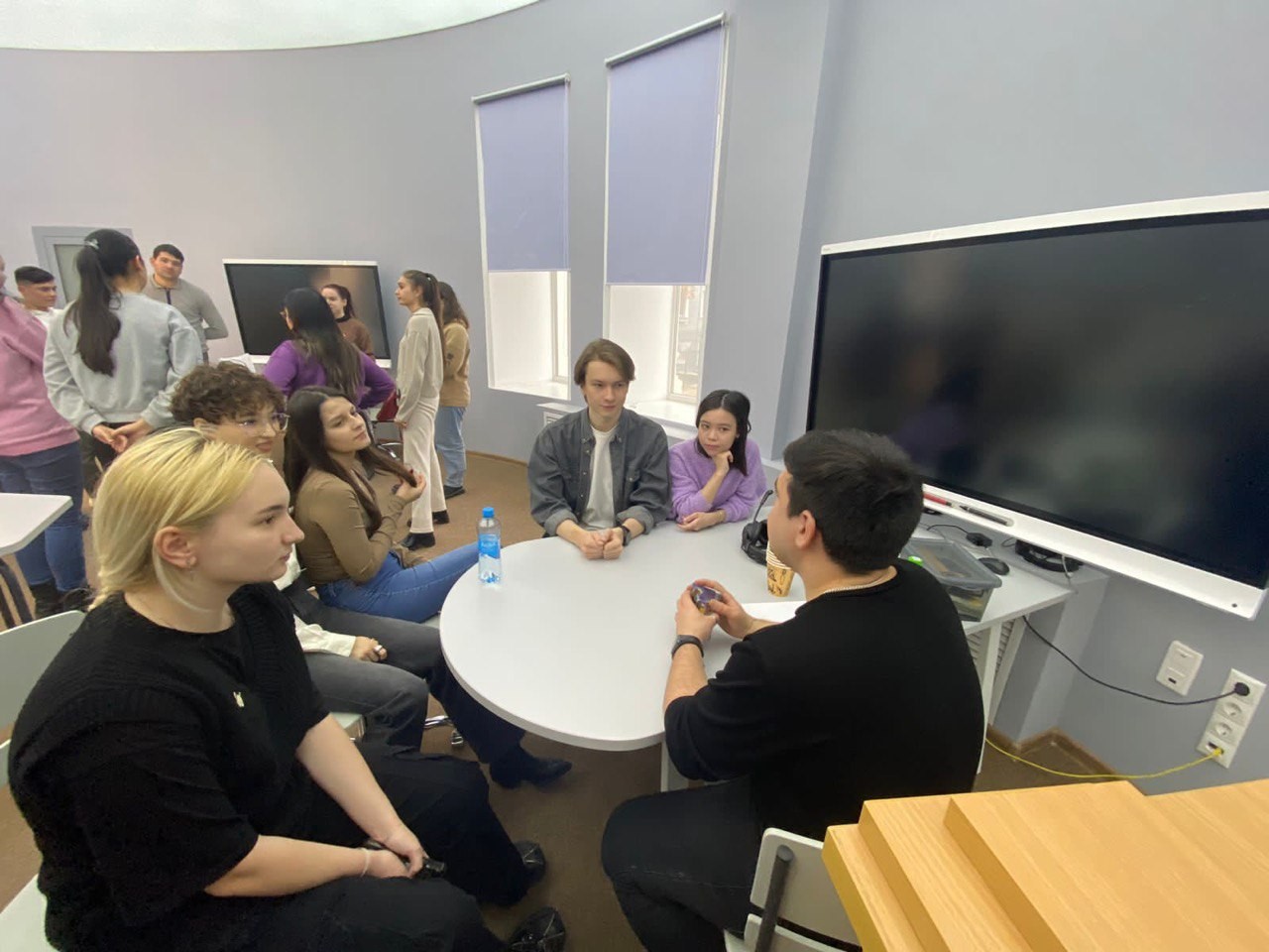 ������� � ������������ ���������� � ��� ���: ������ � ������