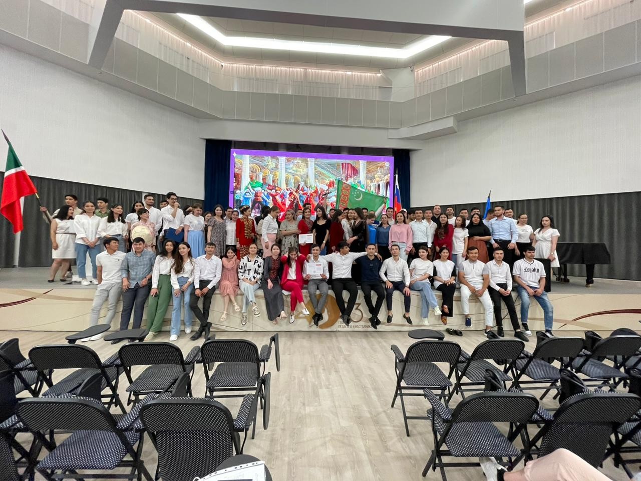 ��������� ���������� ����� ������� ���������-��������� �� ������ �������������� ��������