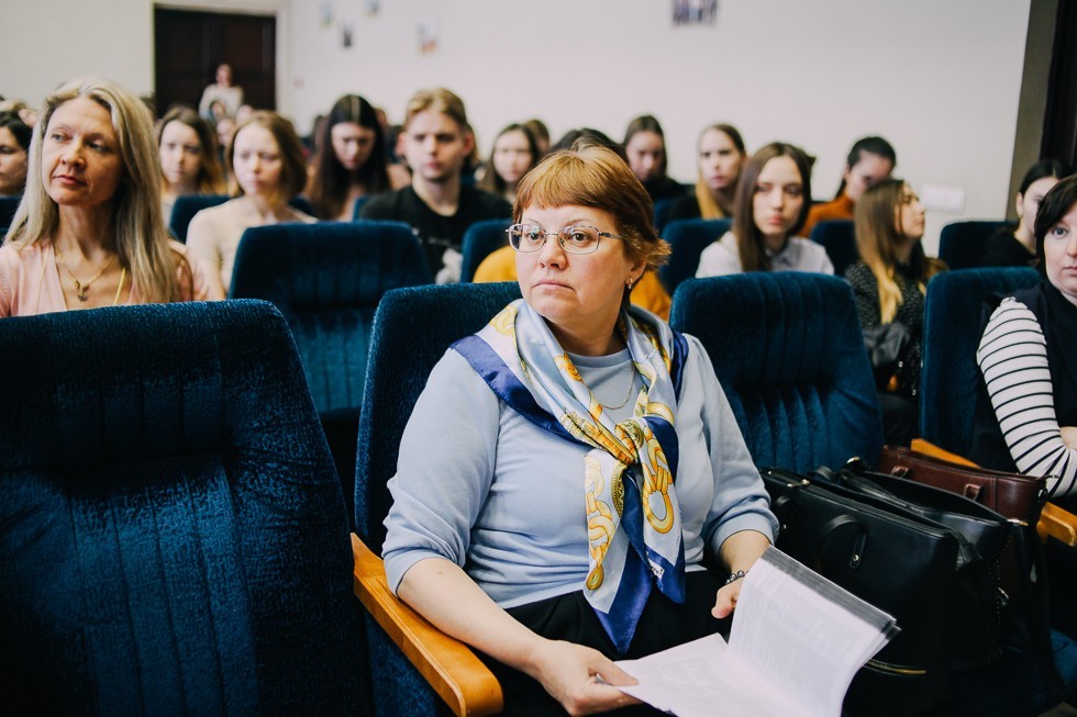 �� ����������� ������ � ����������� ����