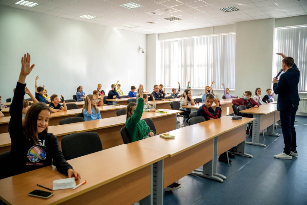 ������� '�������' � ��������� ������ ���