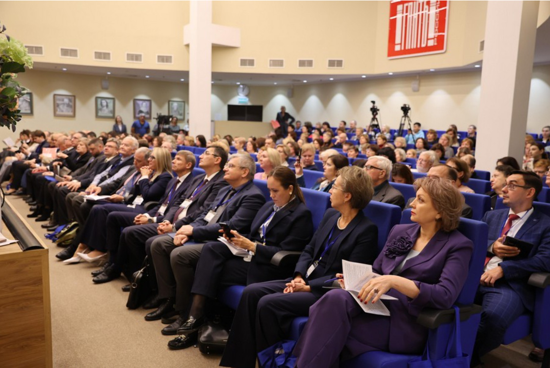 9-10 ������� ���� ��������� III ������������� ������-������������ ����������� '��������� � �������� ������������� ��������������� ������� ������-����������� ����������'