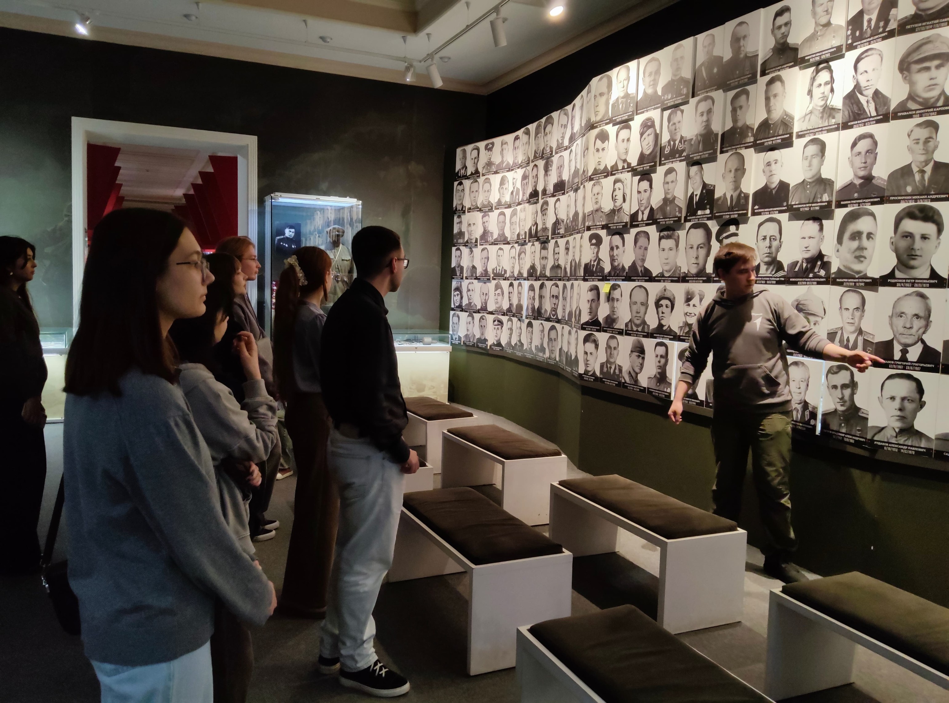 �������� ��������� �������� �����-�������� ������� ������������� ����� ,������, ����������� ���