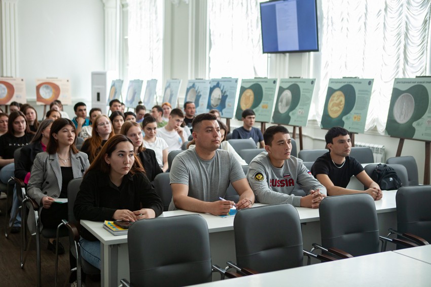 Открылась 55-я Итоговая научно-образовательная конференция студентов Открылась 55-я Итоговая научно-образовательная конференция студентов