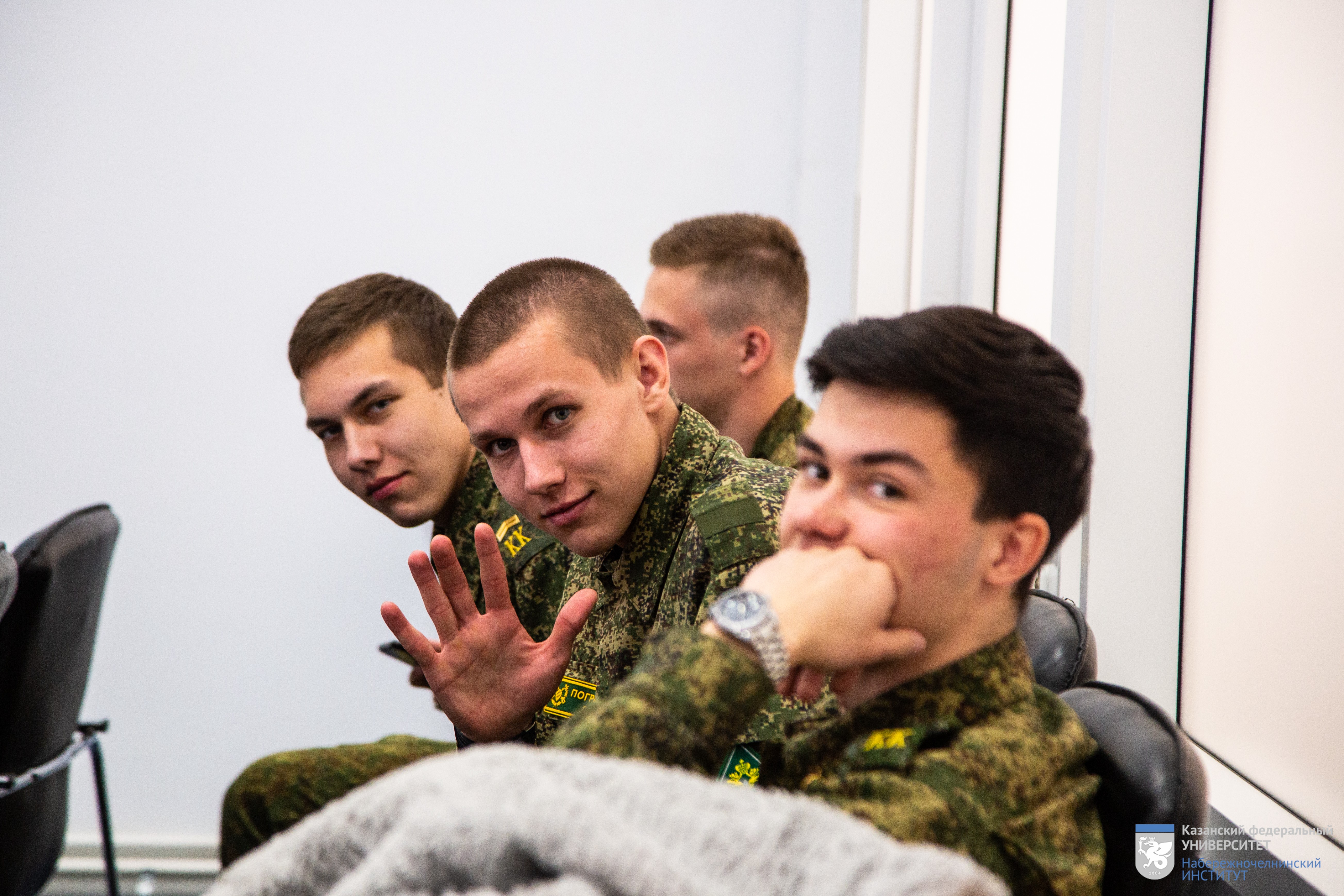 '������ ������� ������������� ������' � '������ ����������� ���'