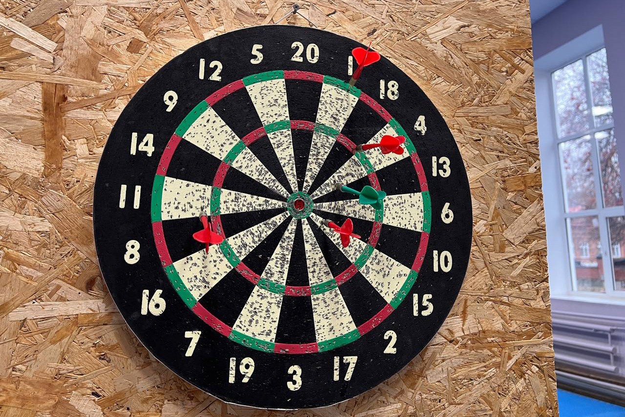 Прошли соревнования по дартсу и мастер-класс по армрестлингу Прошли соревнования по дартсу и мастер-класс по армрестлингу