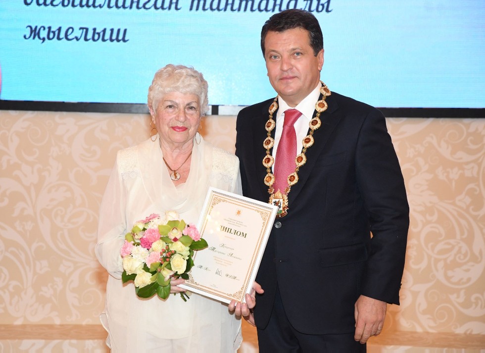 ��������� ��������� ����� '�������� ����' ������ � ��������� '������� ? �������� � ����������'