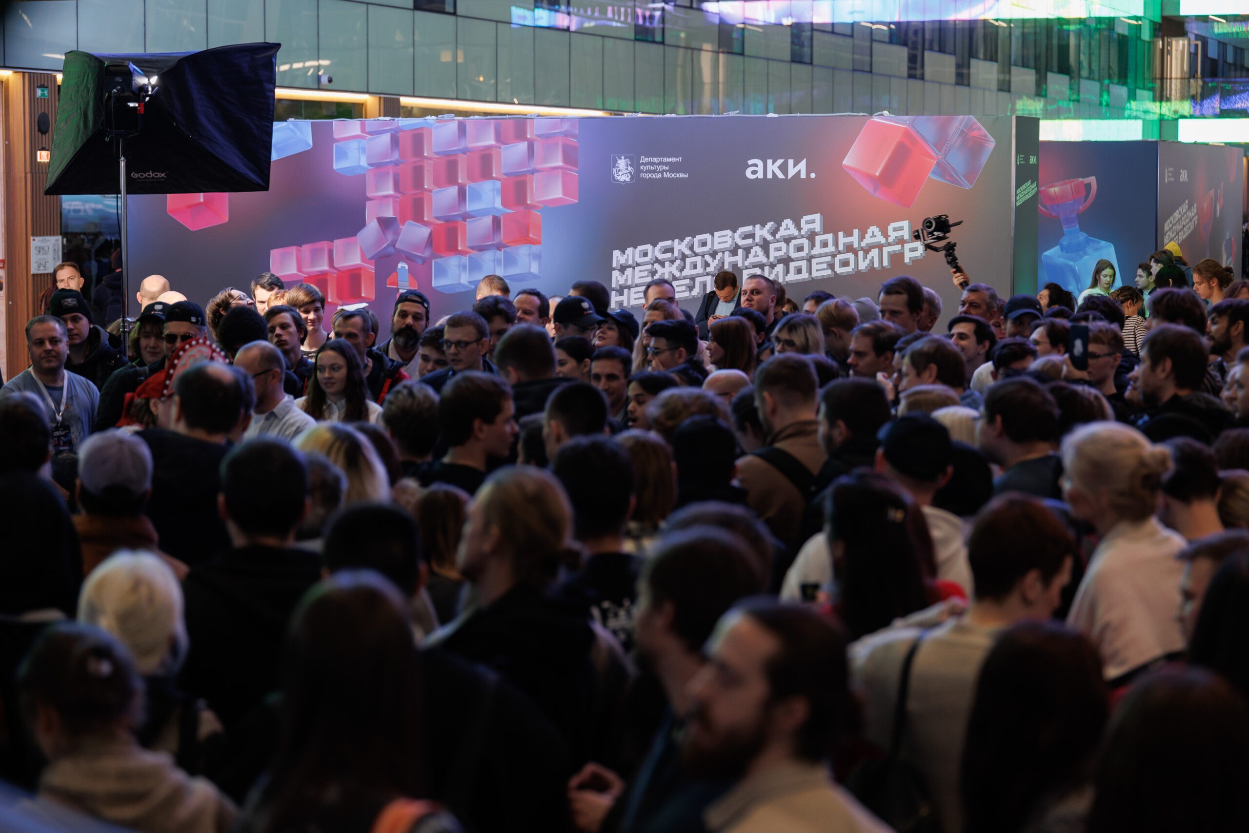 Инди-игры ? будущее геймдев или большой эксперимент Инди-игры ? будущее геймдев или большой эксперимент