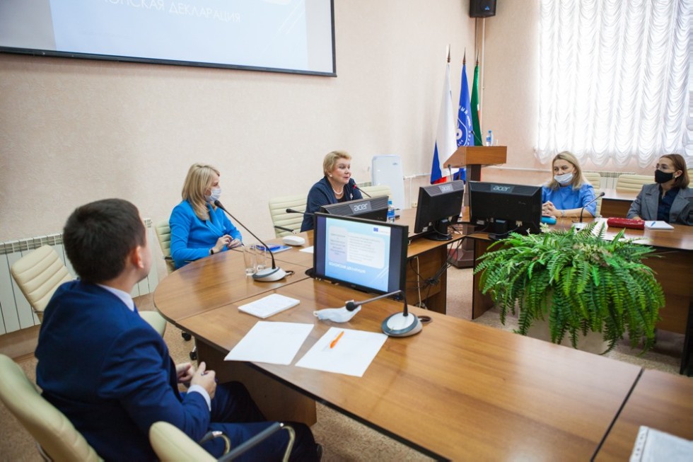 В Елабужском институте КФУ состоялась встреча с директором национального офиса Erasmus+ в России Ольгой Олейниковой В Елабужском институте КФУ состоялась встреча с директором национального офиса Erasmus+ в России Ольгой Олейниковой