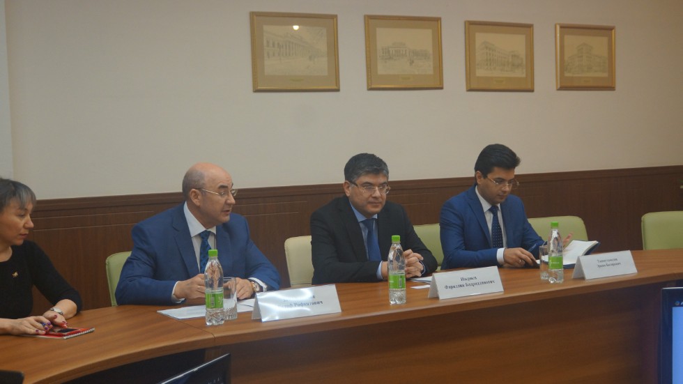 ������� ������������ ������� ���������� ���������� �� ���������� � ��������� ��������� � ������������� ������������ ���