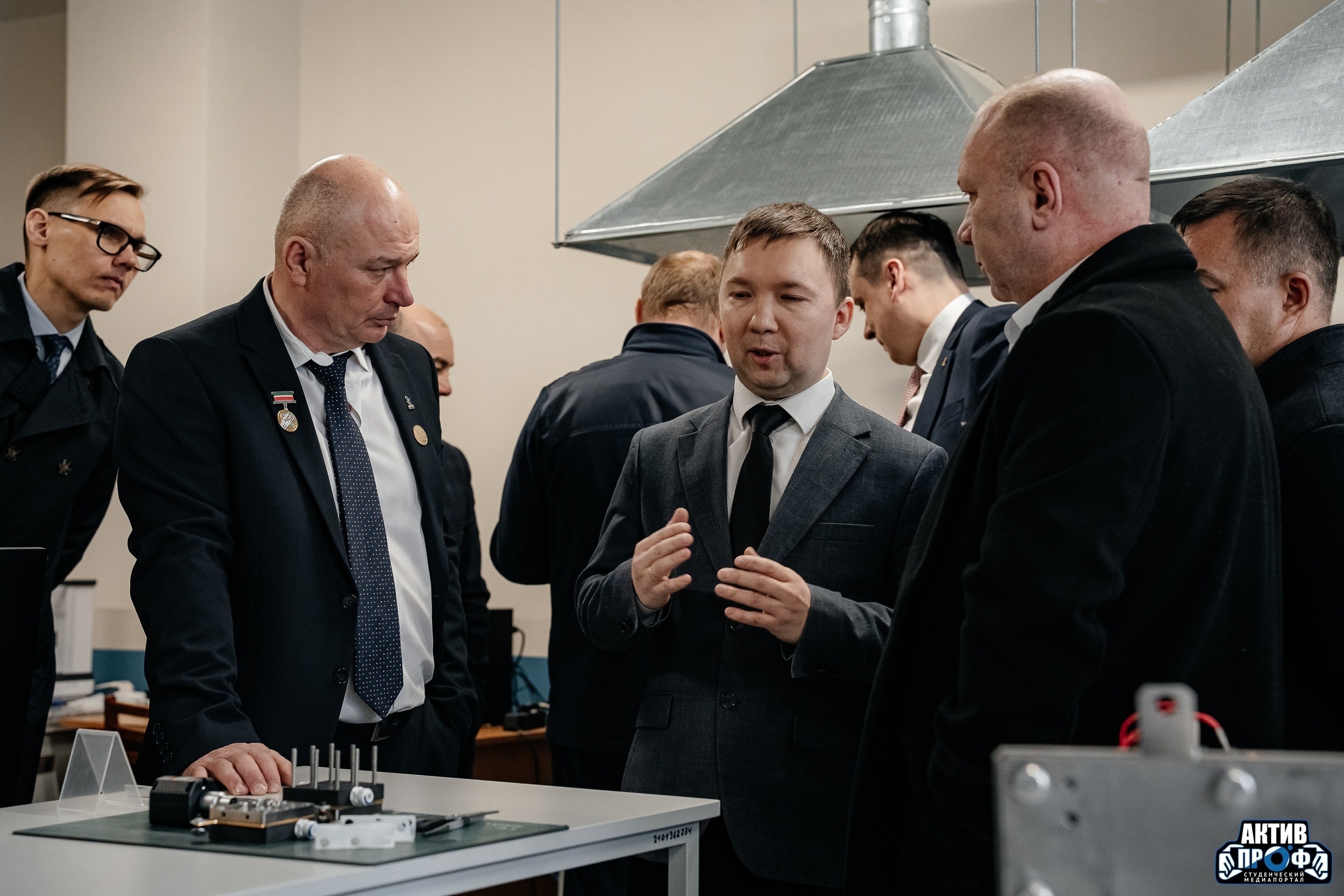 ������ � ����� ����������� � ������� ��������� ,��� &laquo;�����&raquo;, ���, ��� &laquo;����� ���� ���&raquo;