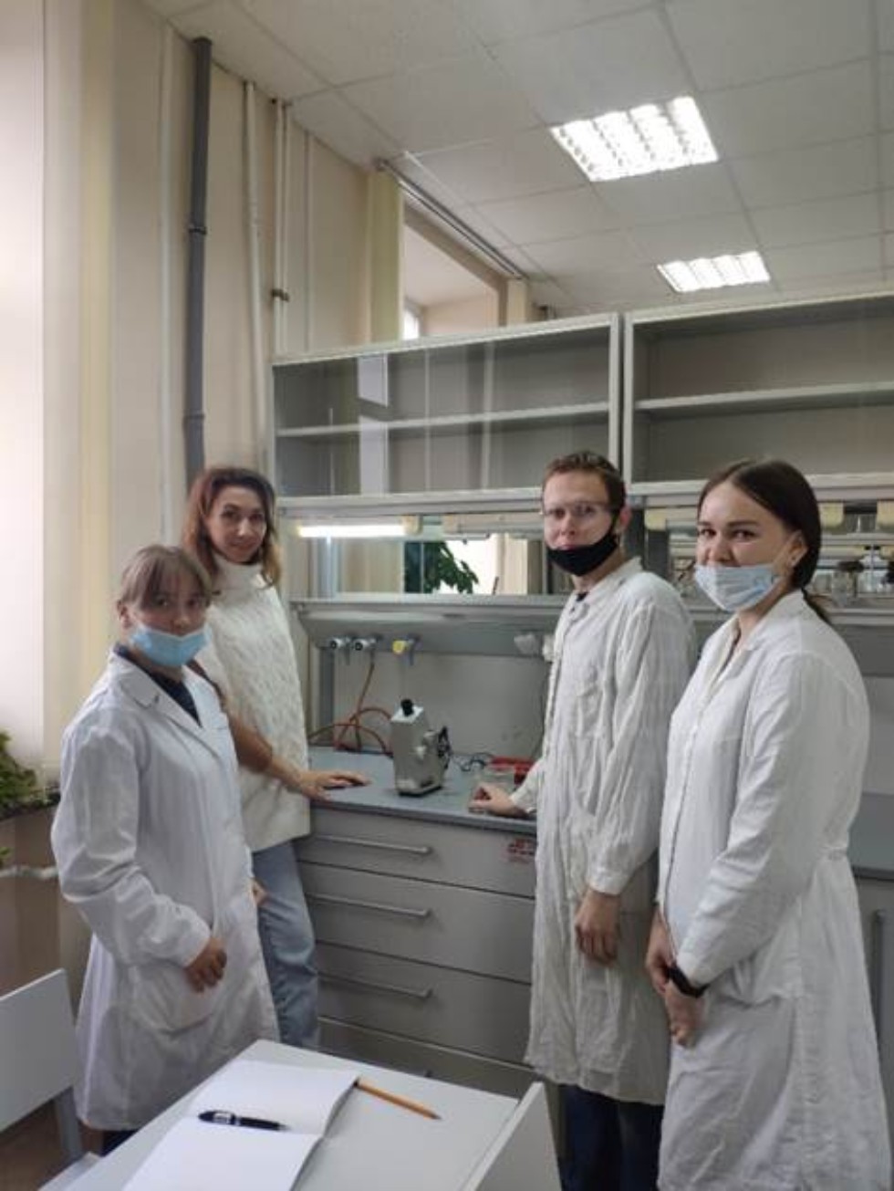 Людмила Якимова: 'Для ученого наука - это его жизнь' Людмила Якимова: 'Для ученого наука - это его жизнь'