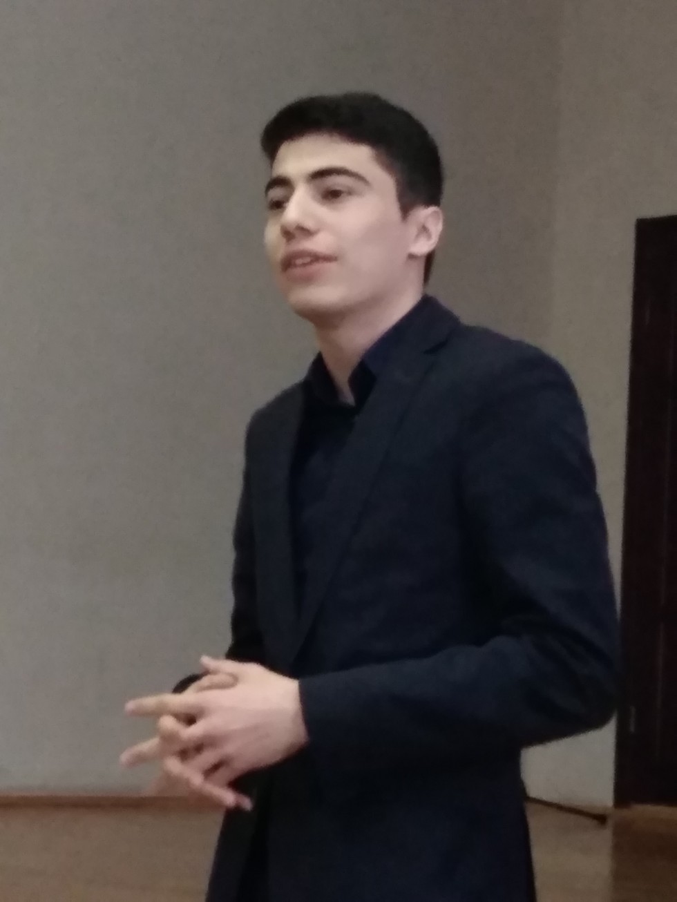 Учиться в Институте сложно, но интересно и весело! Учиться в Институте сложно, но интересно и весело!