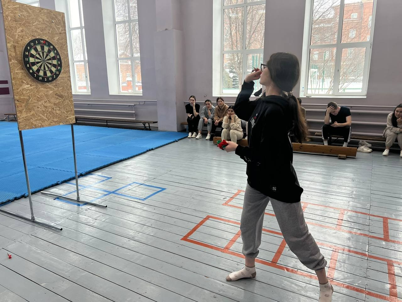 � ���������� ��������� ������ ������������ �� ���� � �����