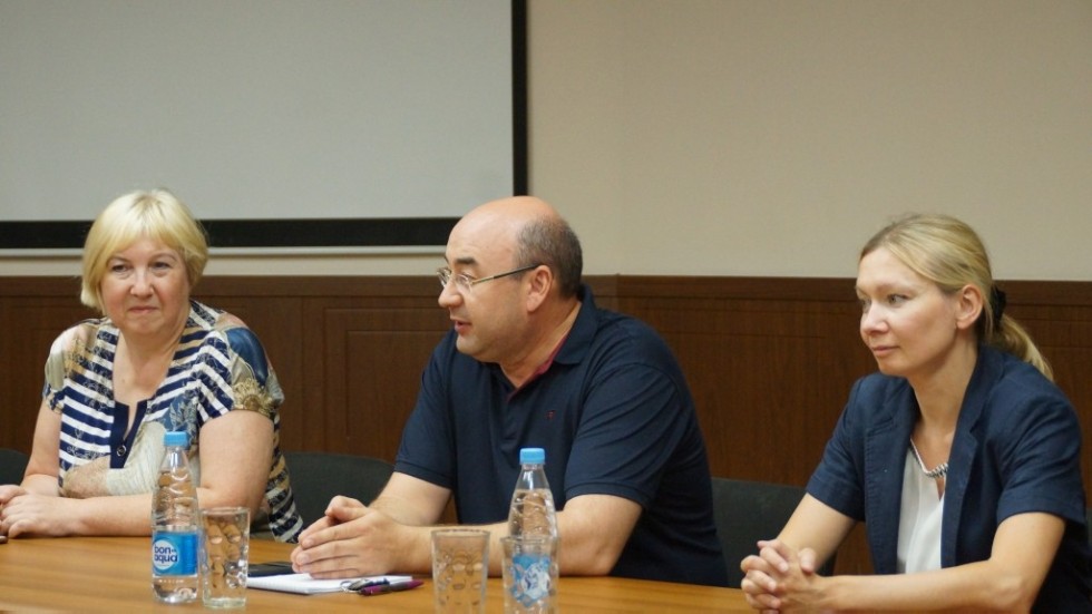 ������������� �� ��������� �� ��������� ������������ � ���� ���