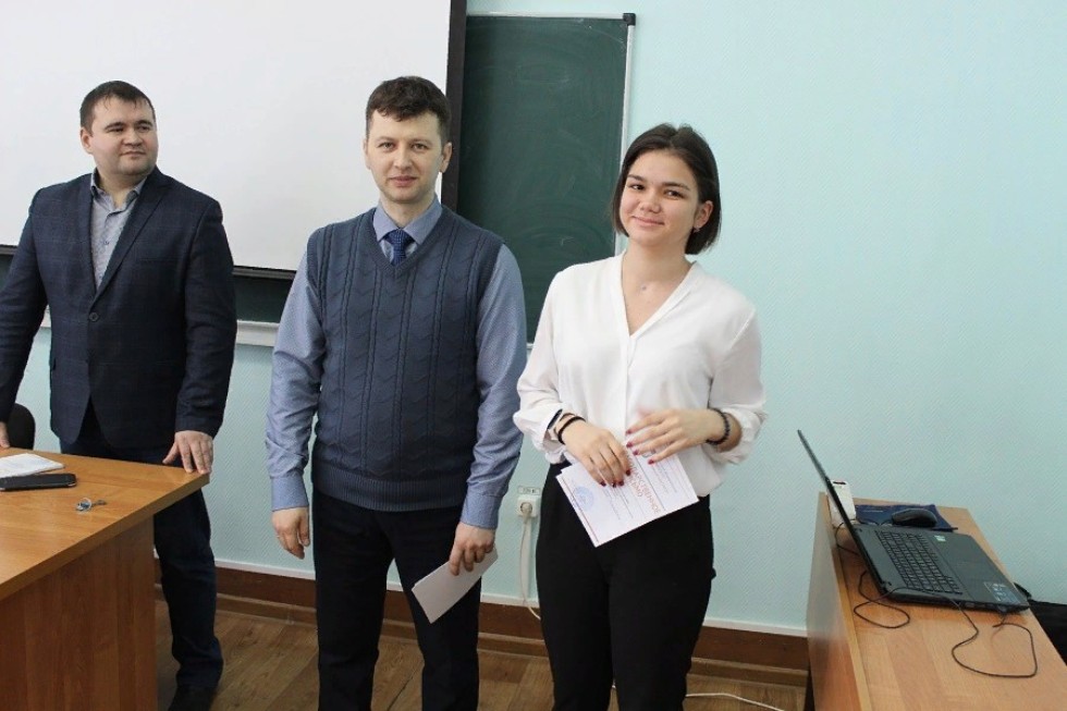 ����������� ������������� ��������� � �����