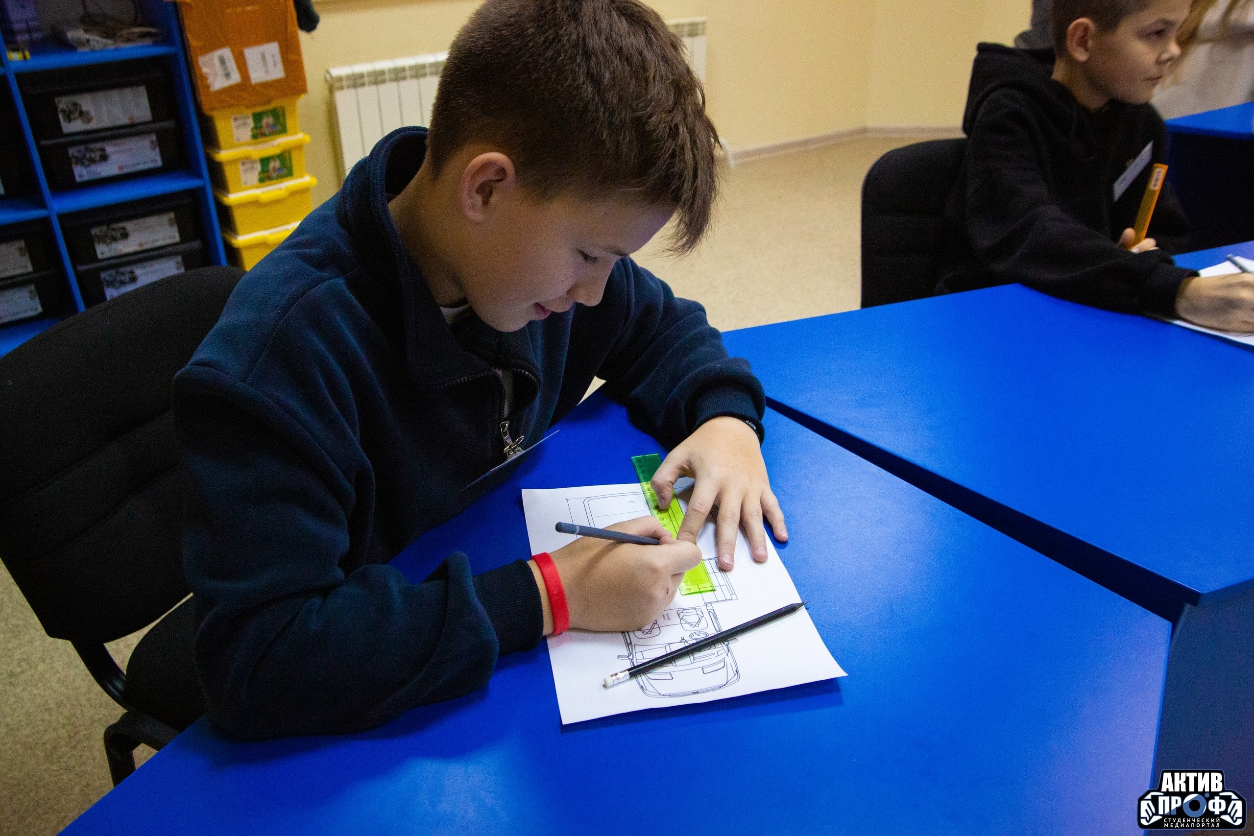 FUTURAUTO ,����