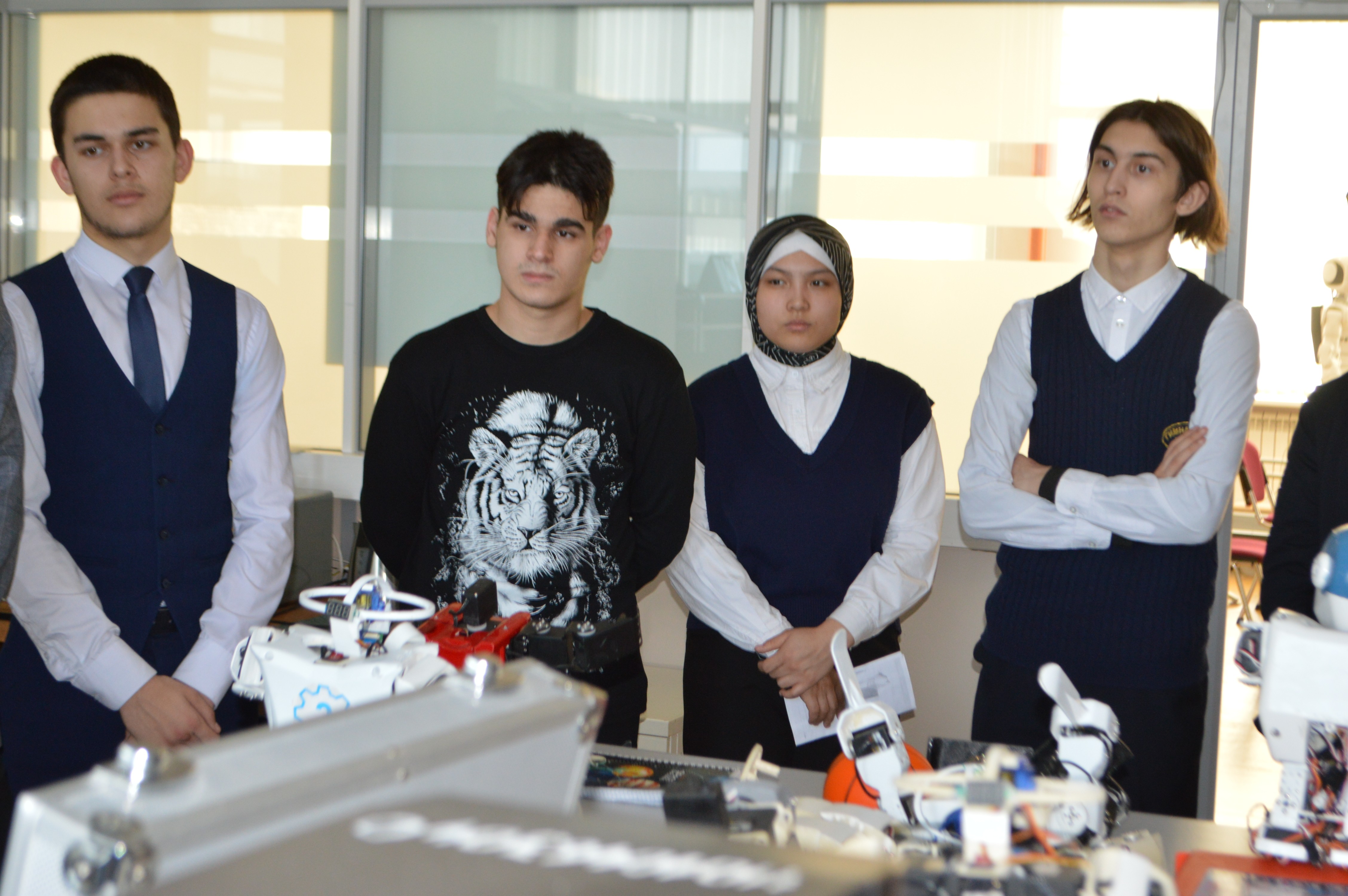 ������� �� ����������� 9 � 10 ������� ���� �������� � 4 ���������� ������