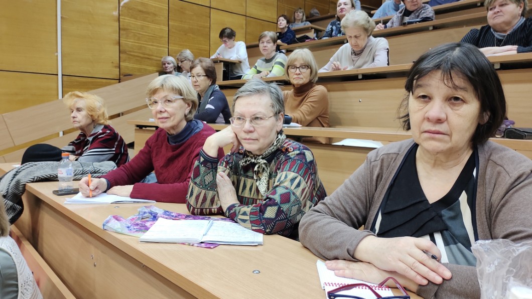 ��������� ��� ������������� � ������� 18 ���� ,����������� �������� �������� ���