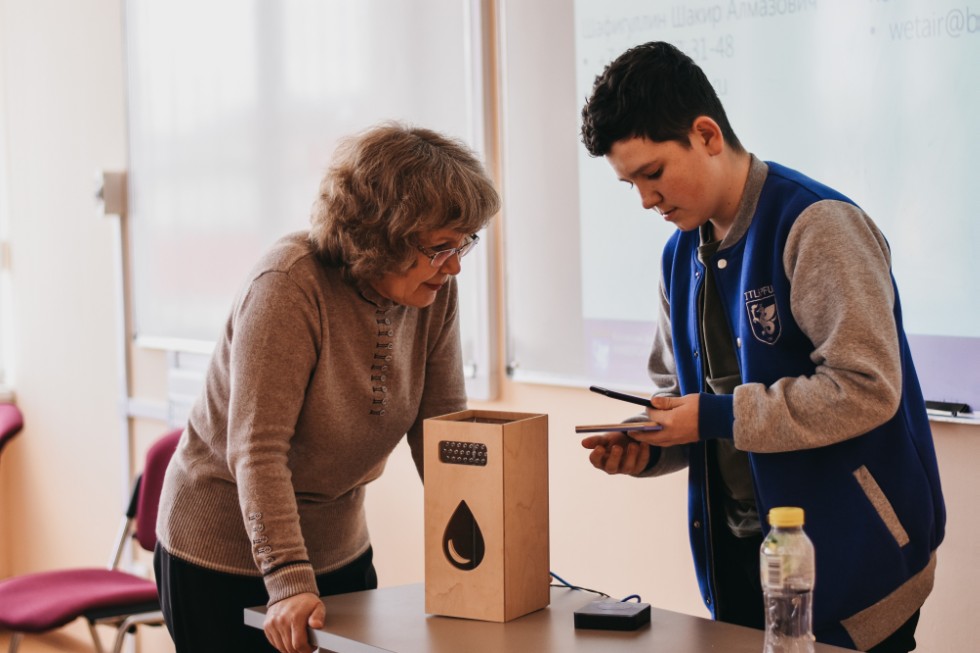 ����� ��������� ���� ������������� 