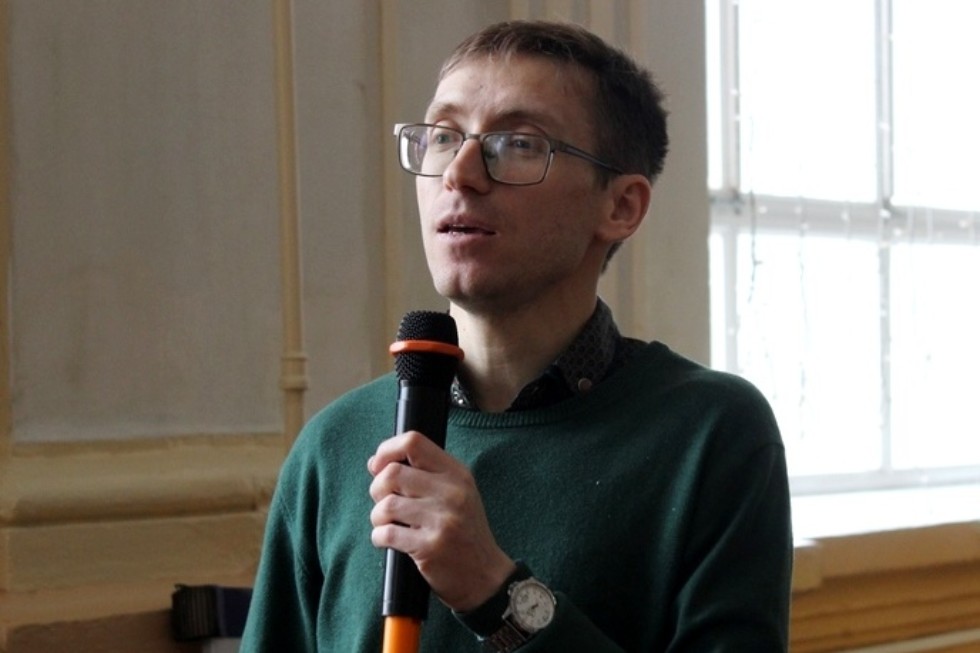 � ������� ������������ ����� �������