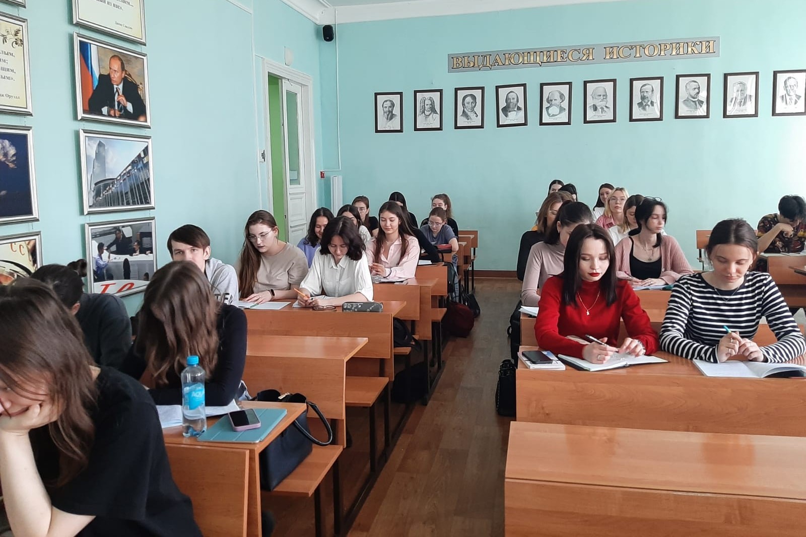 ��������� ����� �������� ������������, ������� �������� � 20 �� 25 ����� �� ��������� ����������� ������ � ����� ���������������� ��������������� �����