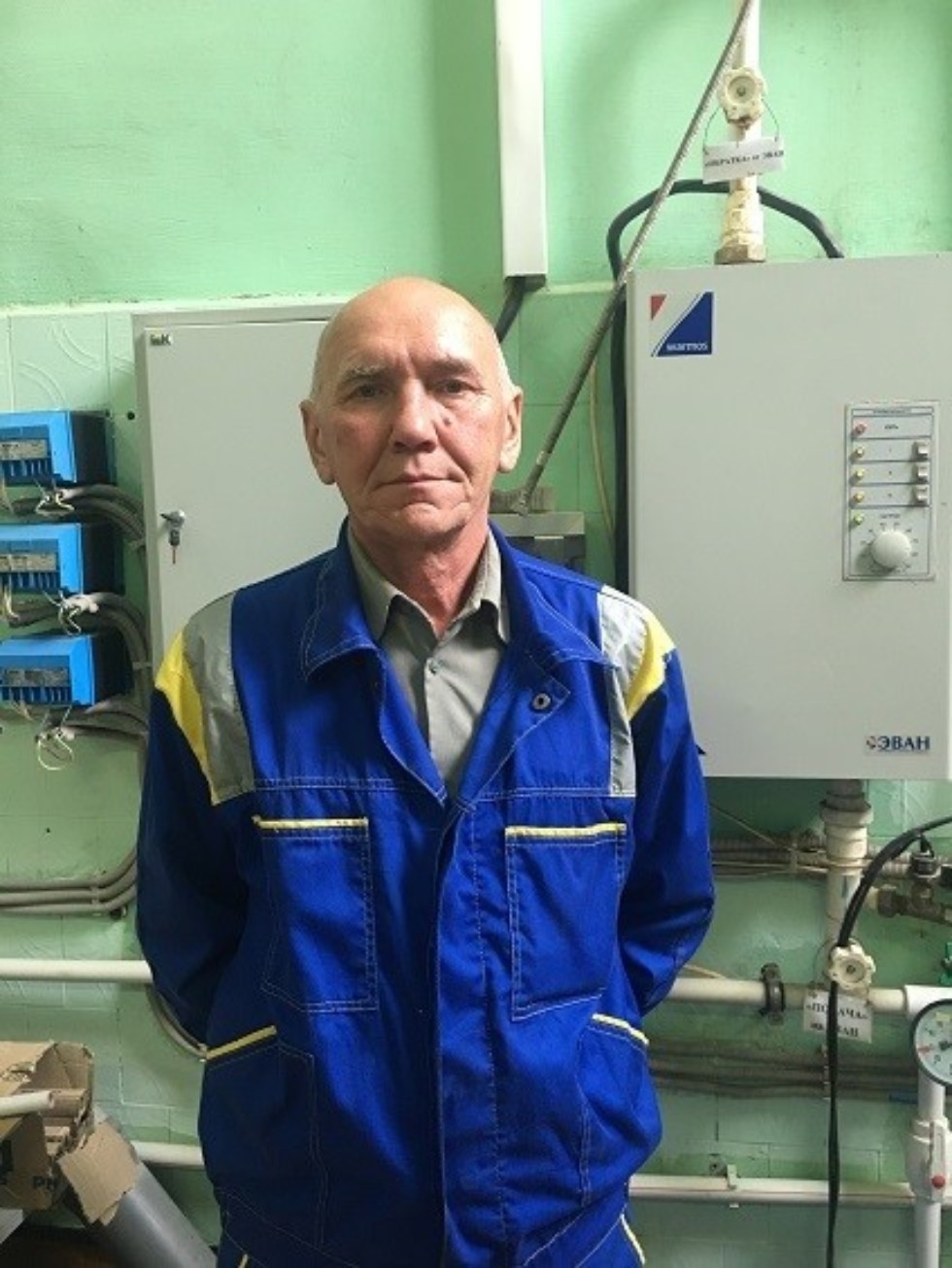 ����������