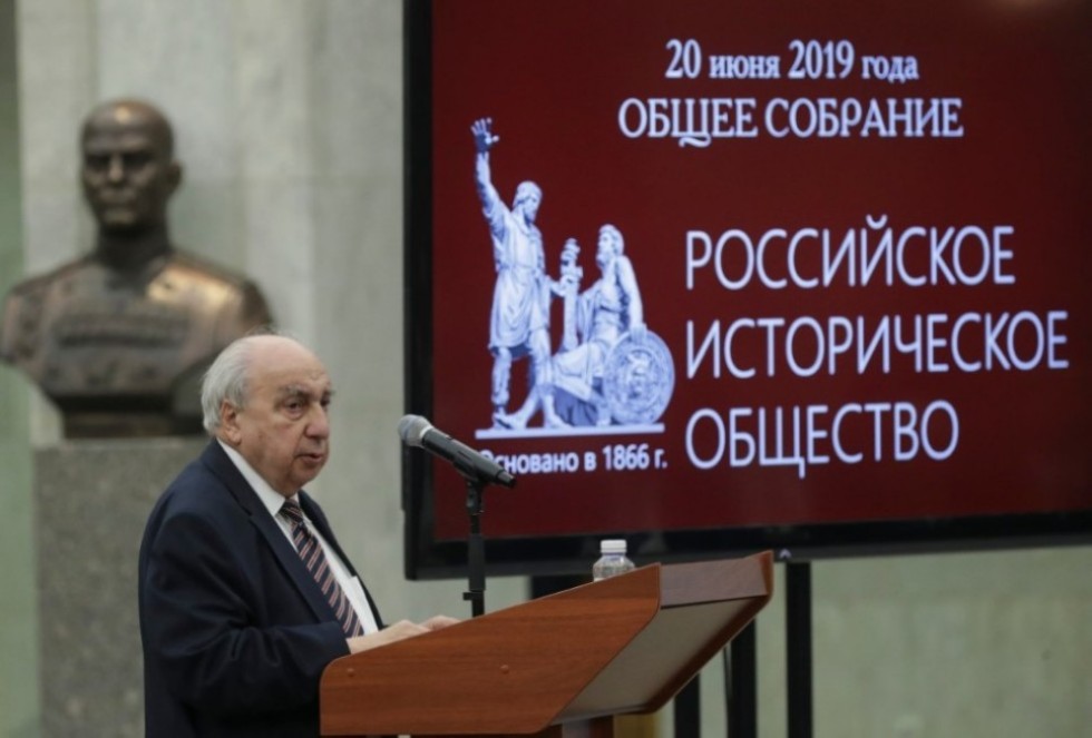 КФУ инициирует федеральный исследовательский проект по отечественной истории 'Засечные черты России' КФУ инициирует федеральный исследовательский проект по отечественной истории 'Засечные черты России'