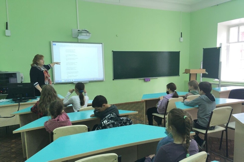 Занятия в Детском Университете Занятия в Детском Университете