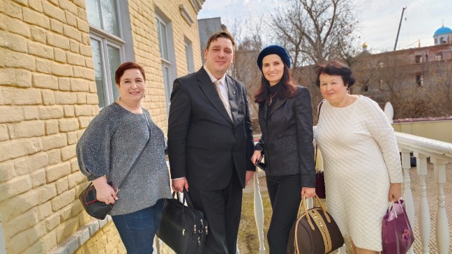 Вальс жизни в доме Левушки Толстого Вальс жизни в доме Левушки Толстого