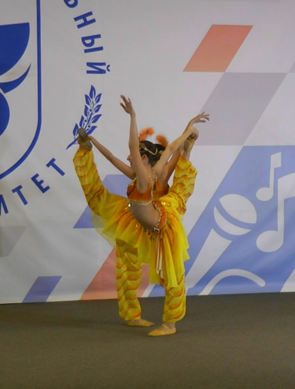 Гениальная музыка Чайковского прозвучала на музыкально-образовательном лектории Гениальная музыка Чайковского прозвучала на музыкально-образовательном лектории