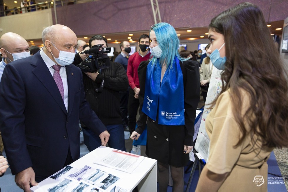 В КФУ состоялся фестиваль 'Студенческая наука. Перезагрузка' В КФУ состоялся фестиваль 'Студенческая наука. Перезагрузка'