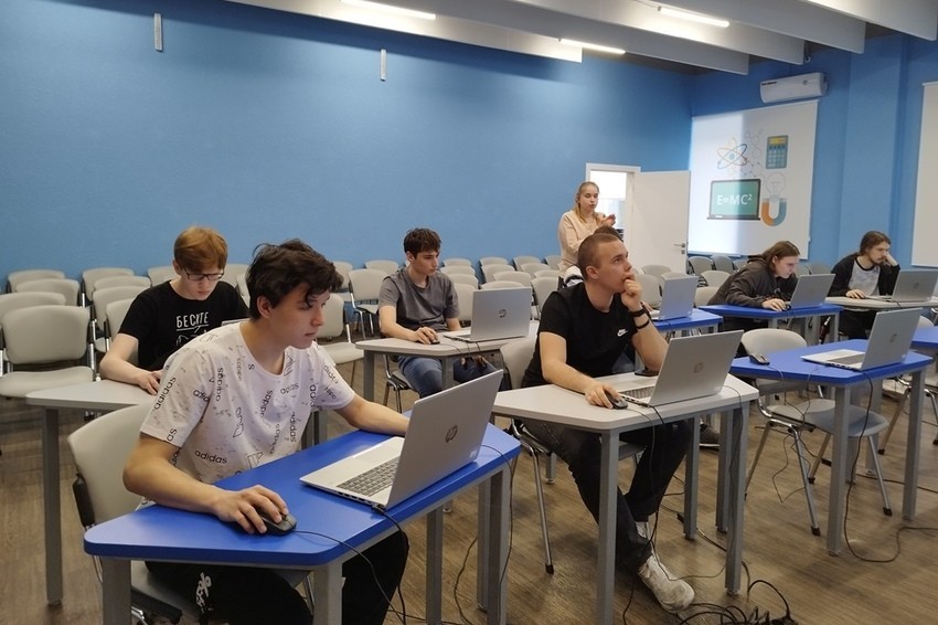 Занятия в ДНК прошли для психолого-педагогических классов Елабужского района Занятия в ДНК прошли для психолого-педагогических классов Елабужского района