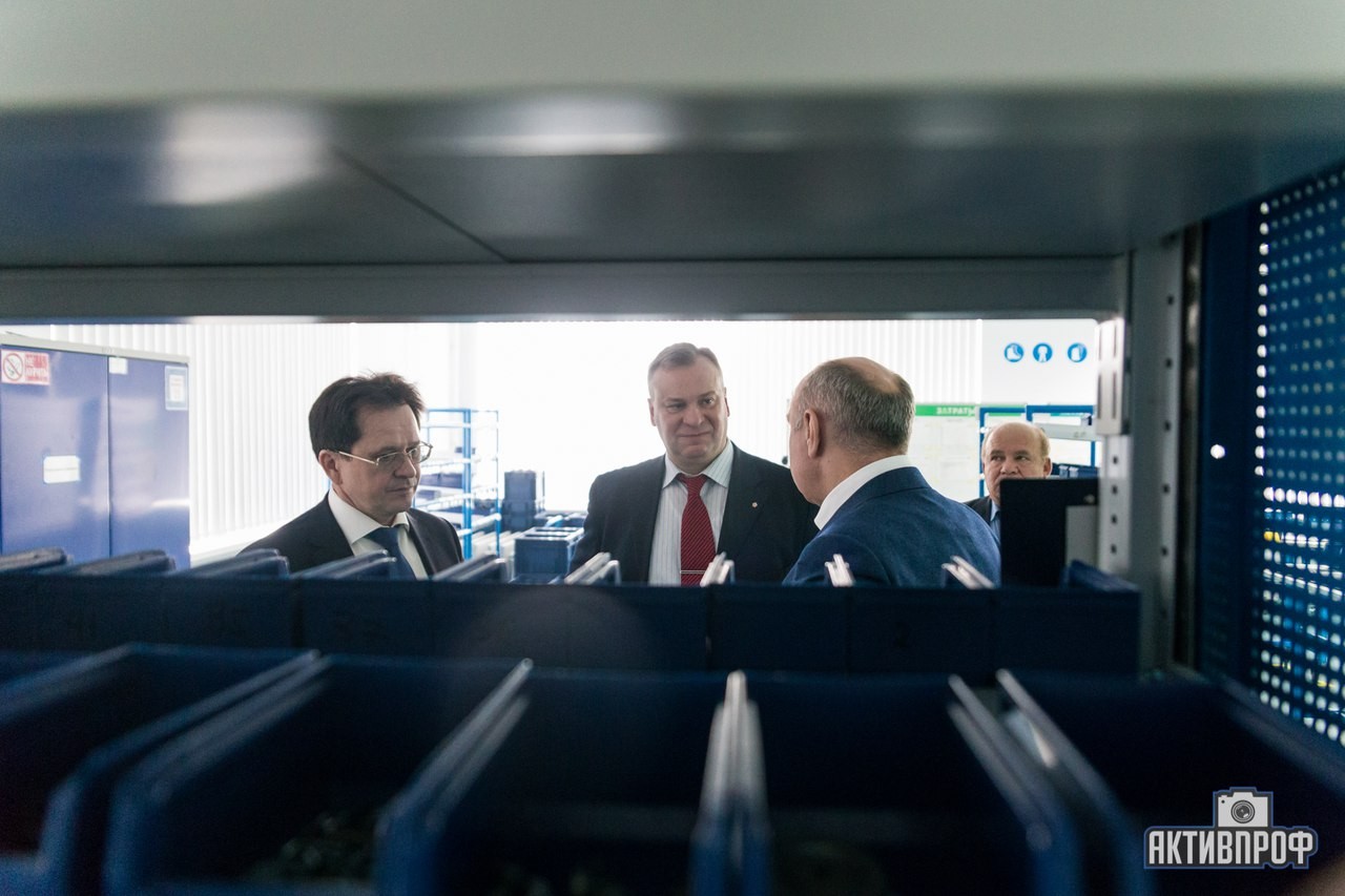 �������� ����� � �������������� ������