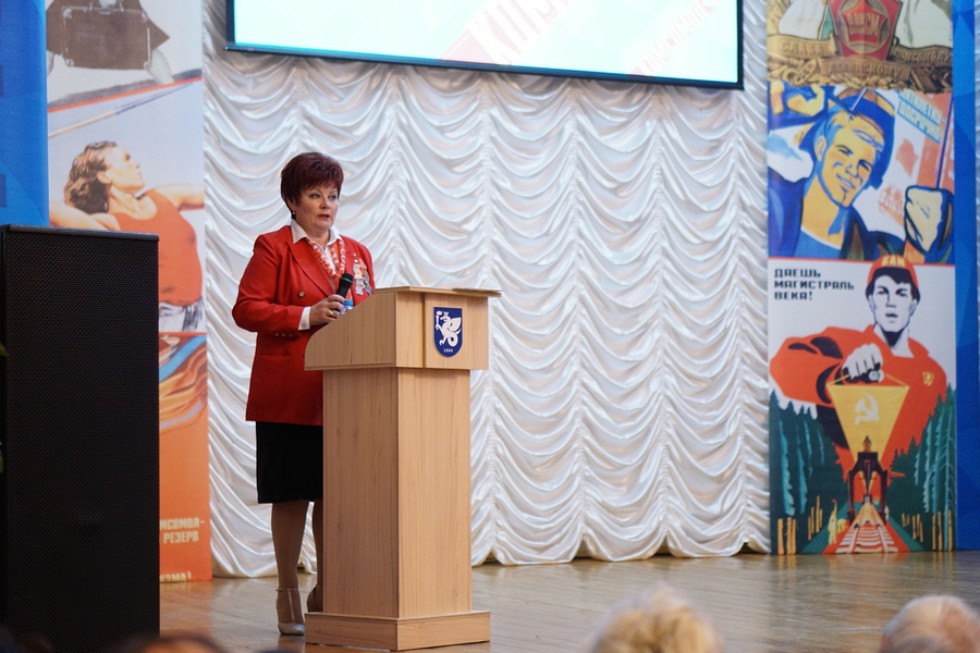 �� ������������� ����������� � ���������� ��������� ��� �������� 100-����� �����