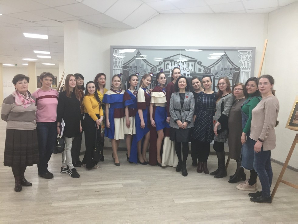 ����� ��������� ������������ �� ���� ������� ������� � ������������ �������� ���� ���