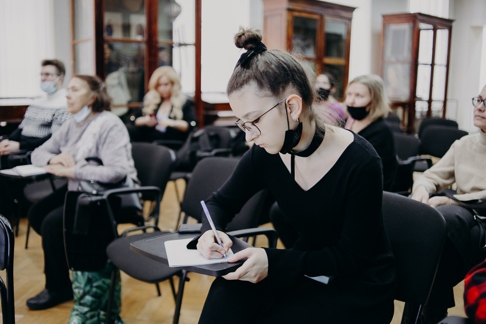 �������� Open History