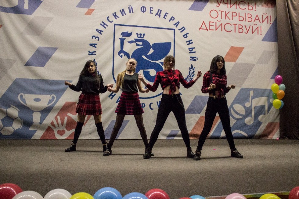 VI ������������� ��������� 