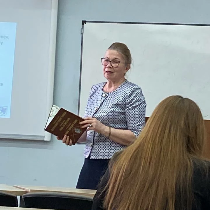 Туган телләр көне Туган телләр көне