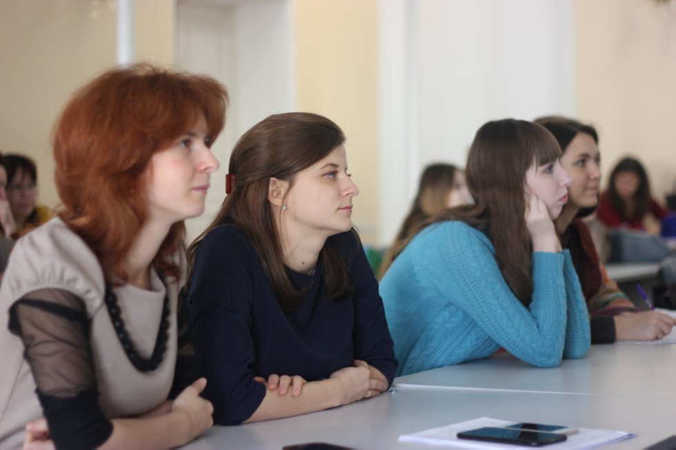 4-� ������������� ����������������� �������� ������������� � ���������� ����