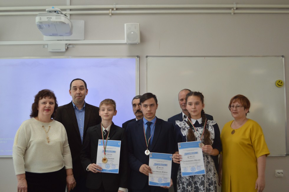 ����� ��������� ���� ������������� 