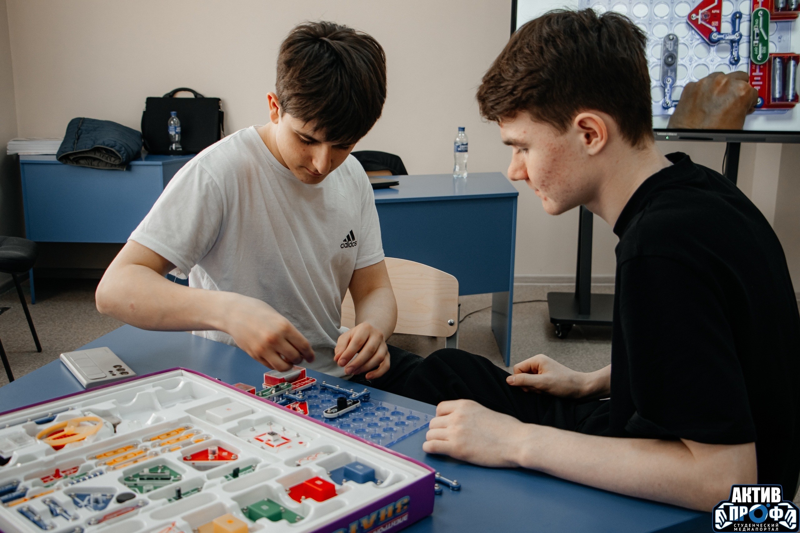 � ����� ������� '������' ? � ��� ���������� ��������