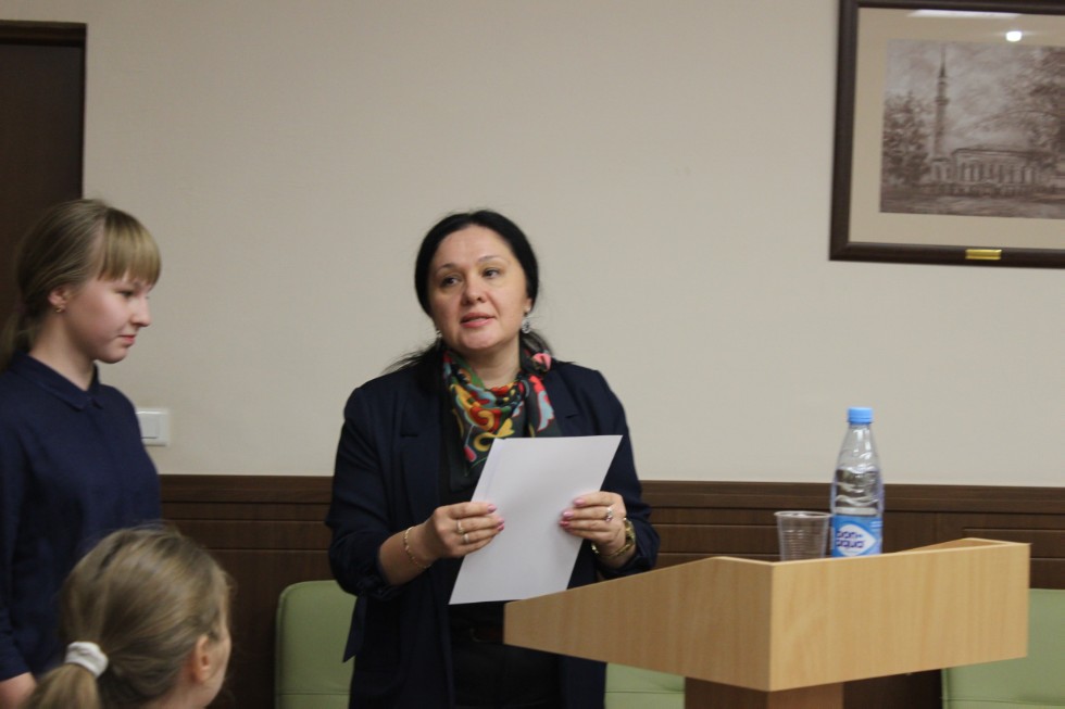 235 �����������