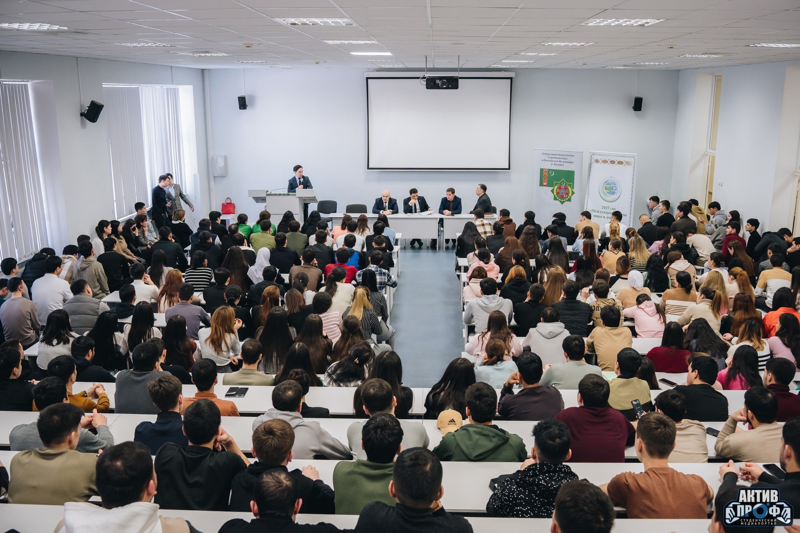 ������ ������������� ���������� �� ���������� �������������������� ��������� ���