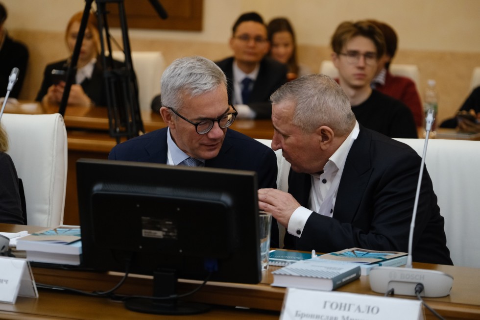 � ��� ������ IX ��������� ��������� ������� '������� ������������ ��������'