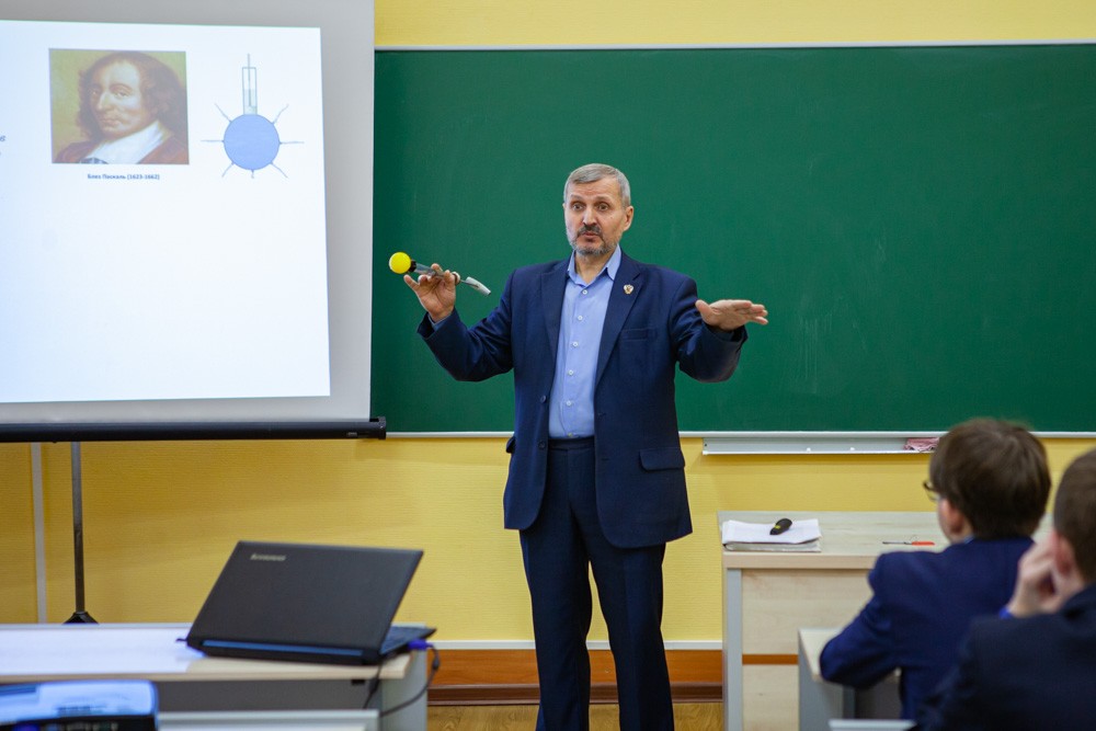 ������-���������� ������ ������ � '���������������' ����� � ���������� ��������� ���