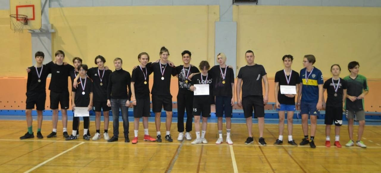 В КСК КФУ УНИКС состоялся традиционный лицейский турнир по мини-футболу
