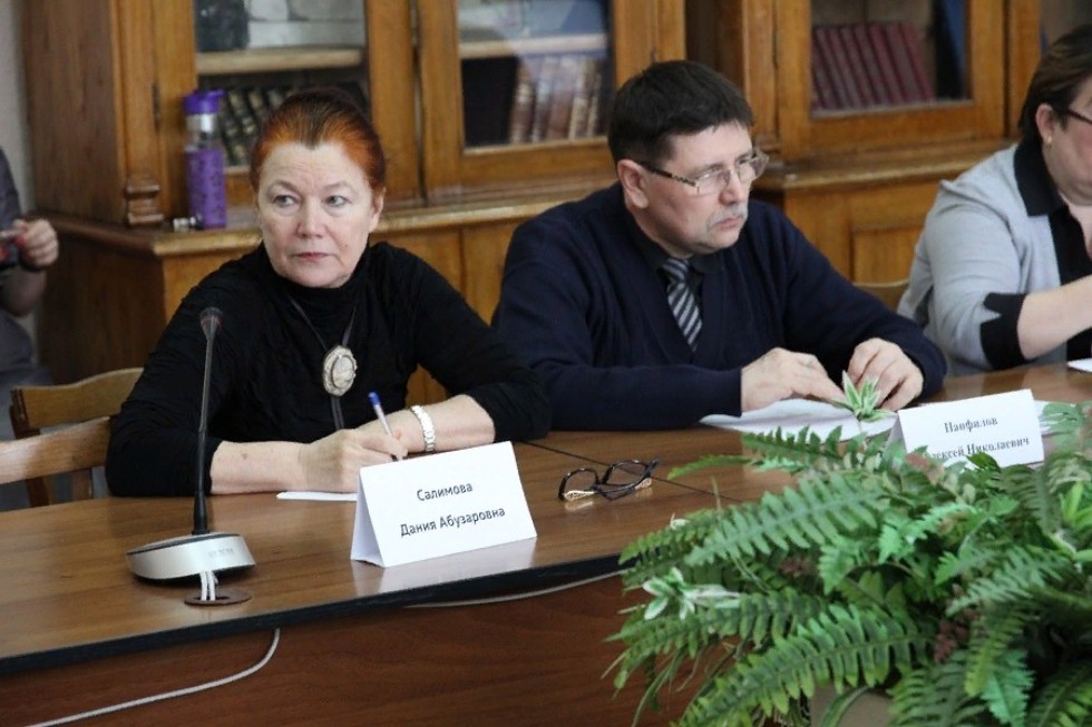 �� ������ ������ ����������� ������ �� ���� � ������ �����������